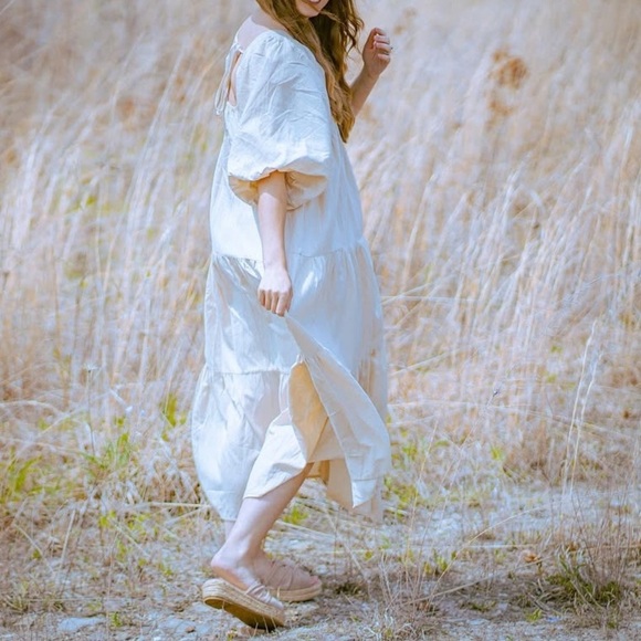 Sndys Cream Puff sleeve tiered Dress - Picture 9 of 9